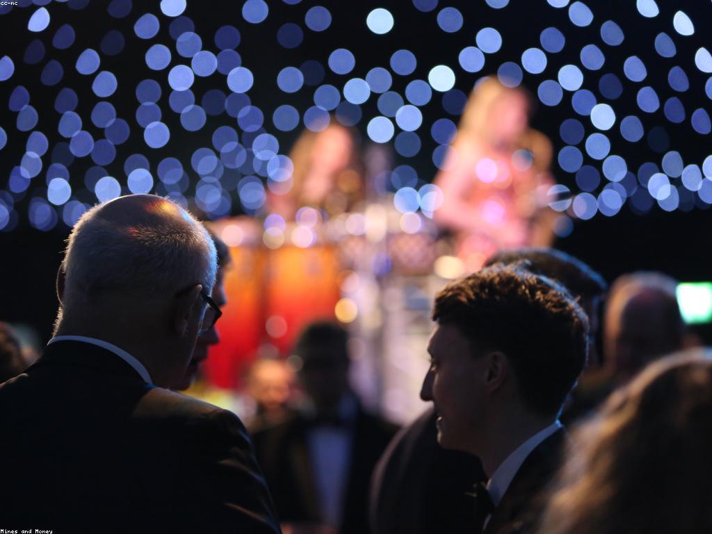 ការបង្កើតប្រាក់បន្ថែមតាមវិធីផ្សេងៗ