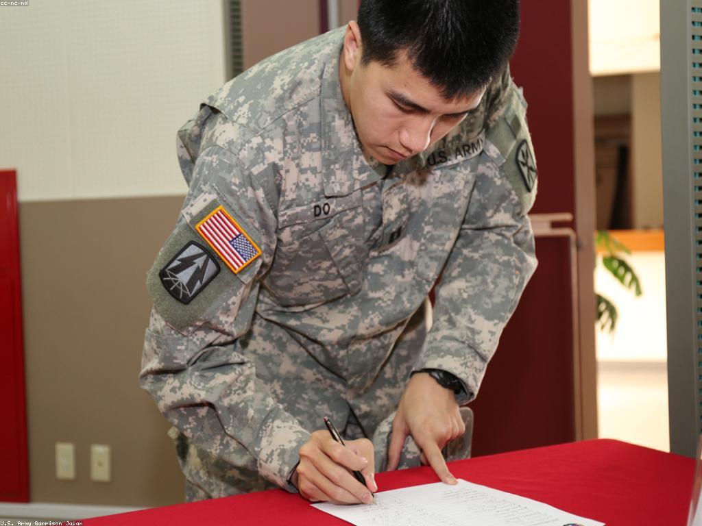 ការធ្វើការបន្តបន្ទាប់ពីការទទួលប្រាក់បន្ថែម